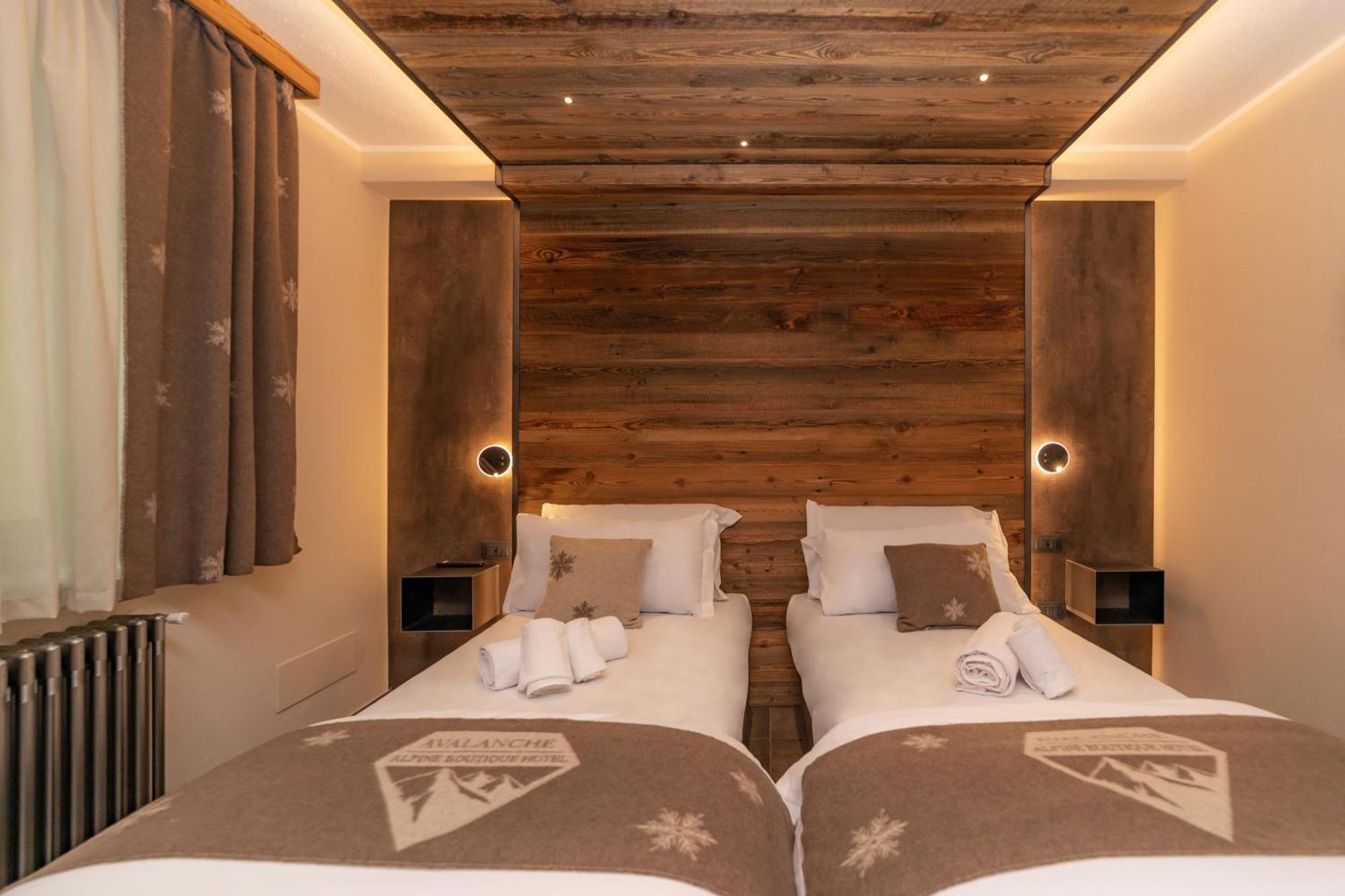 Avalanche - Alpine Boutique Hotel Oulx Buitenkant foto