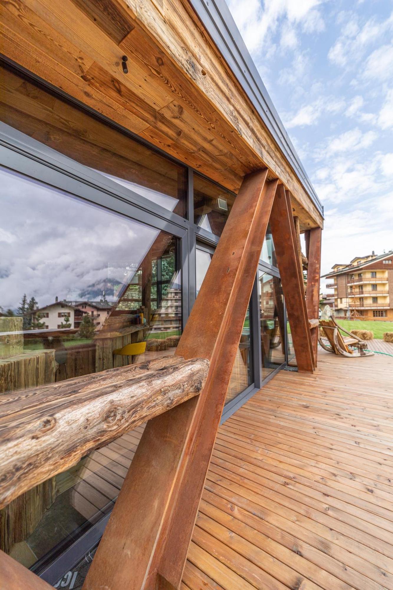 Avalanche - Alpine Boutique Hotel Oulx Buitenkant foto