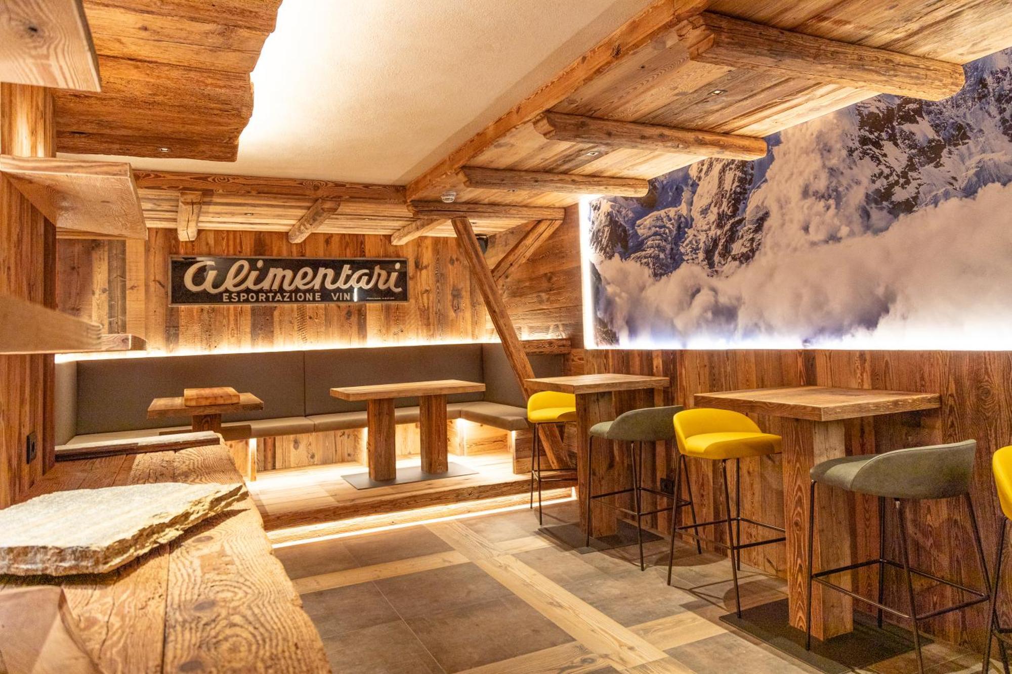 Avalanche - Alpine Boutique Hotel Oulx Buitenkant foto