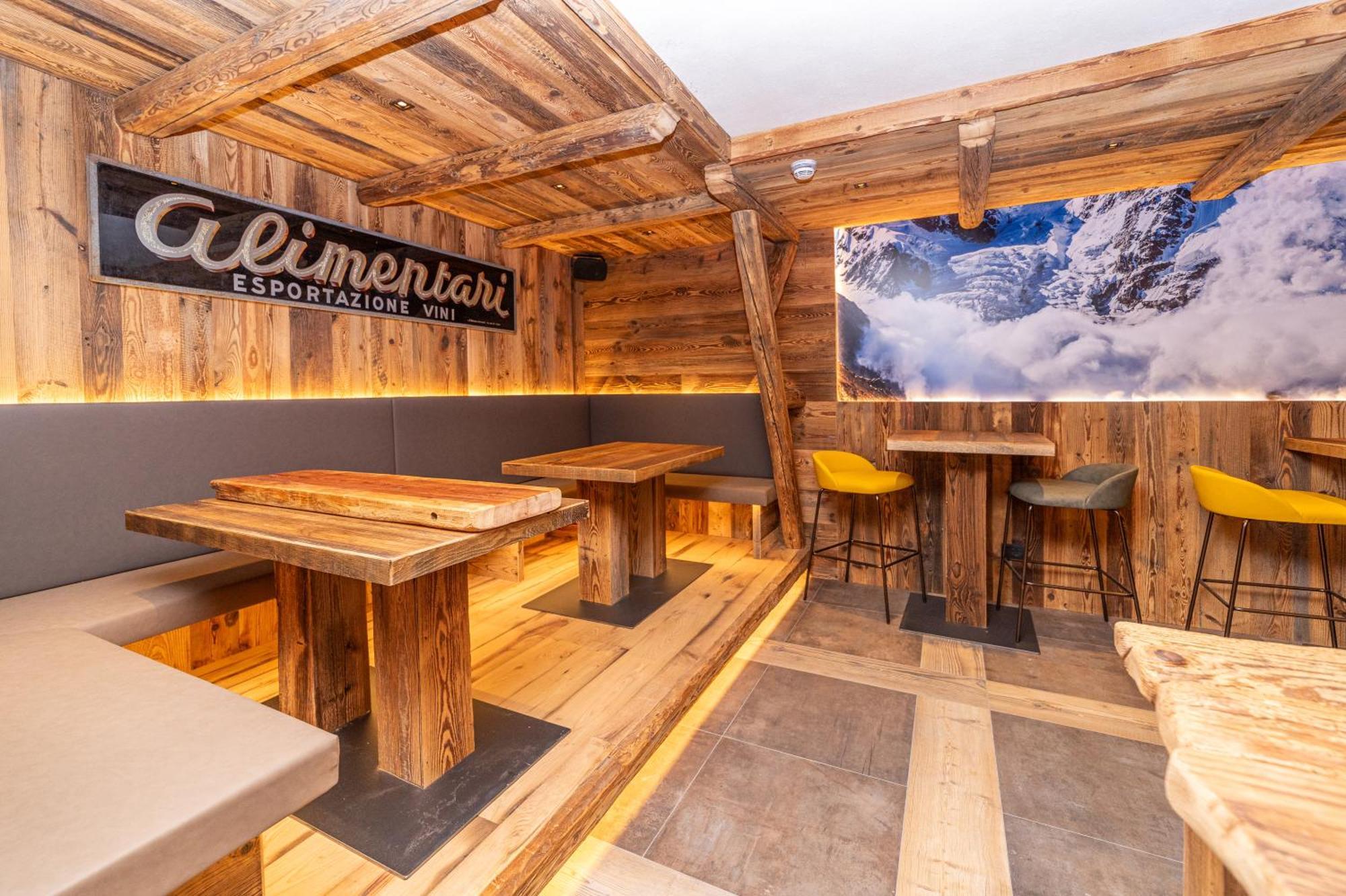 Avalanche - Alpine Boutique Hotel Oulx Buitenkant foto